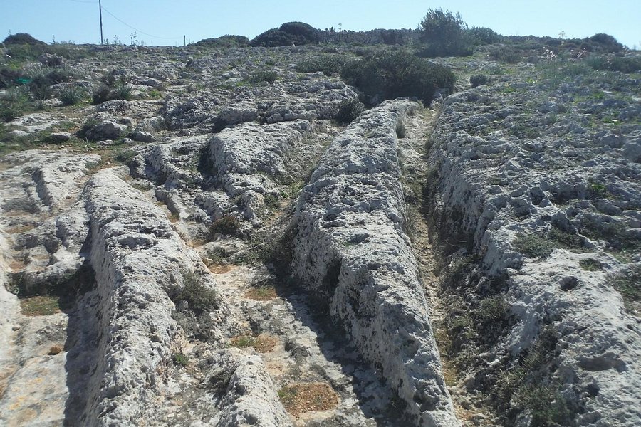 Dingli Cart Ruts (Clapham Junction) and Caves image
