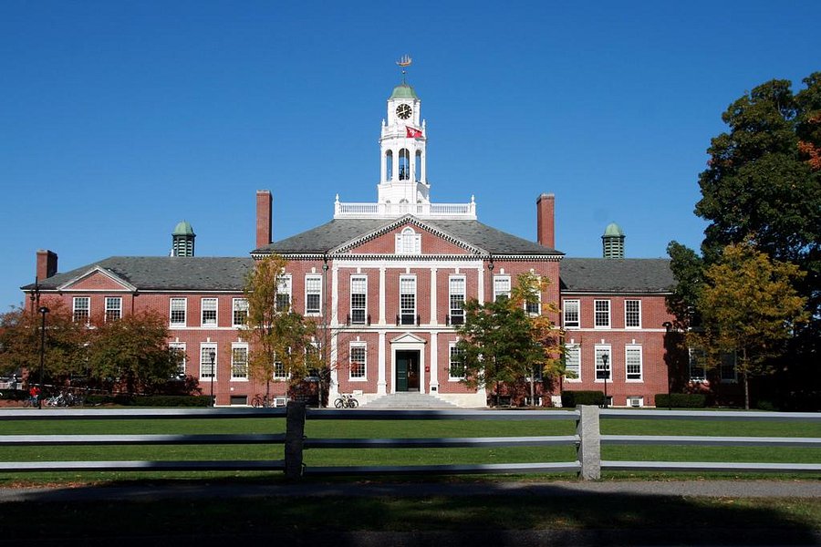 Phillips Exeter Academy image