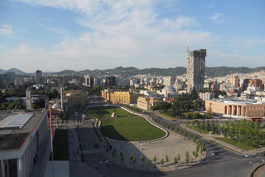 Skanderbeg Square image