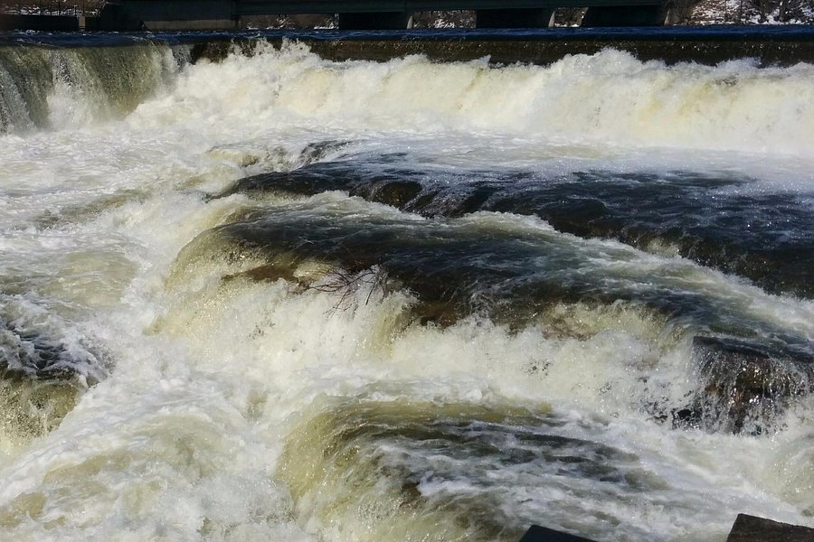 Grand Falls on Mississippi image