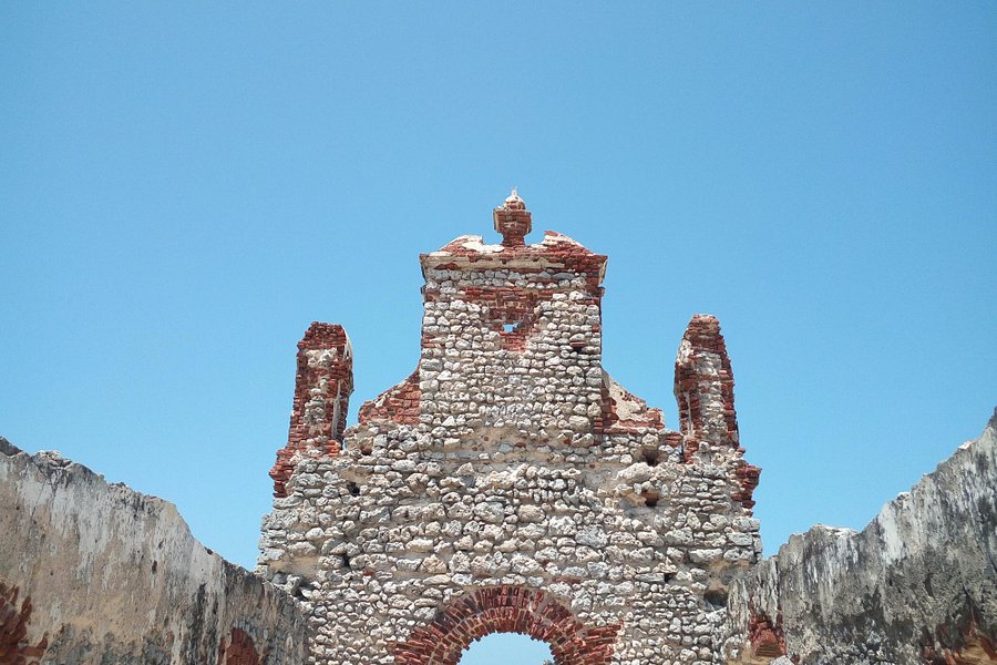 Ruined Temple/Church of Dhanushkodi image
