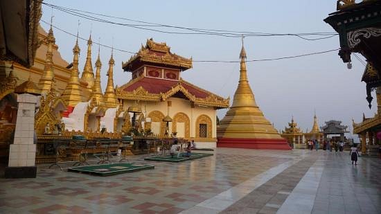 Santawshin Pagoda image