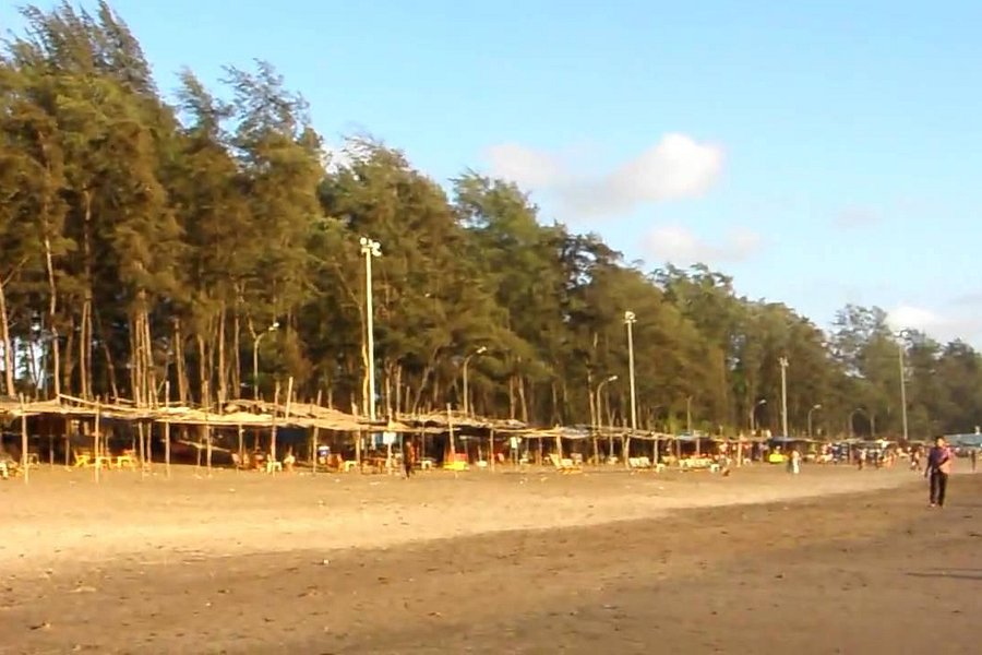 Jampore Beach image