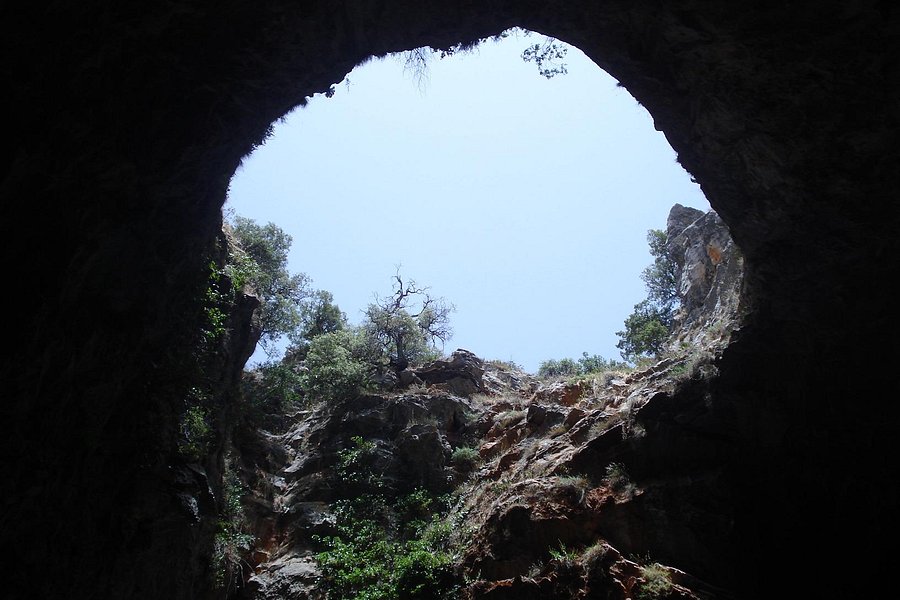 Friouato Caves image