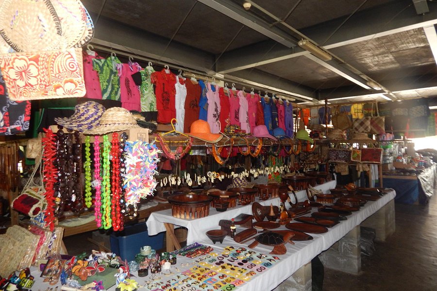 Salelologa Market image