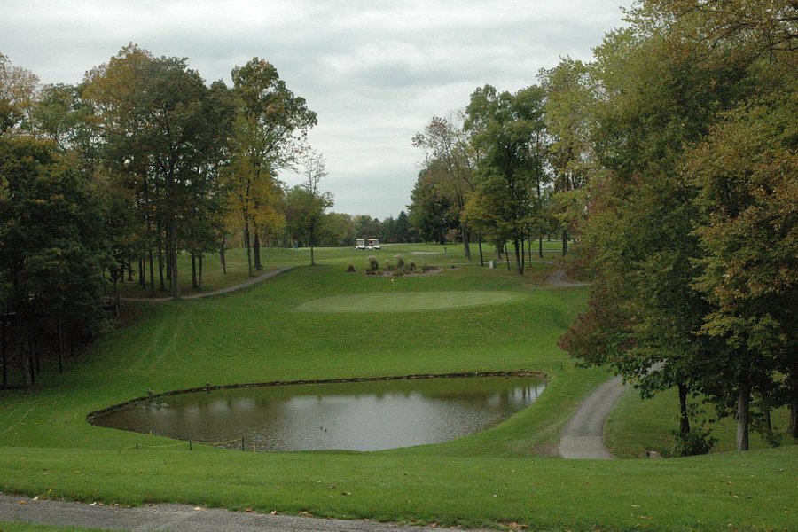 Pine Hills Golf Club image