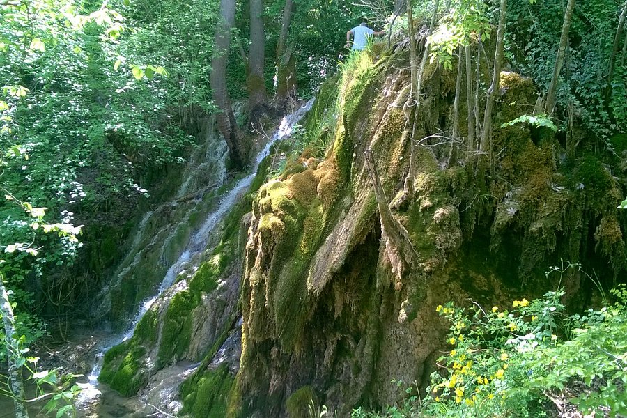 Skra Waterfalls image