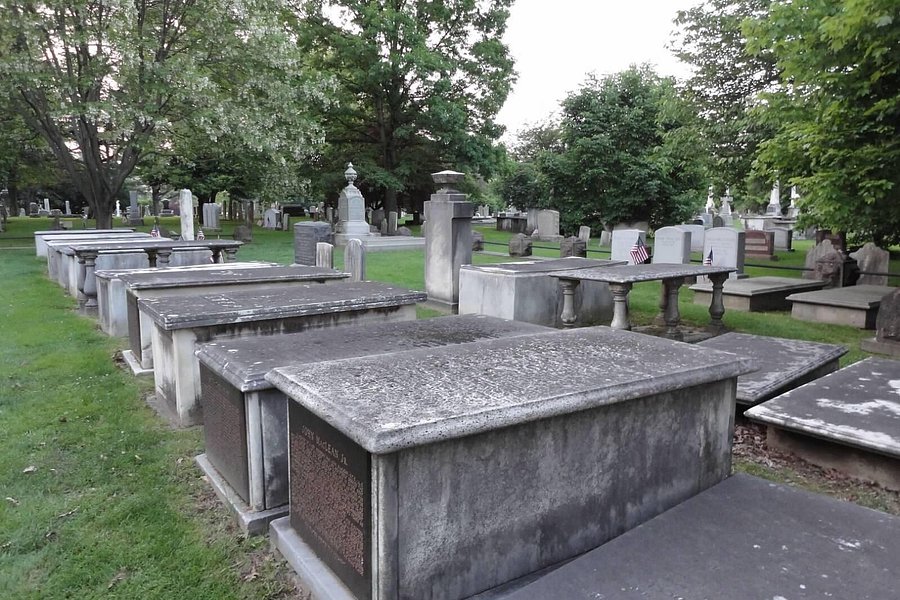 Princeton Cemetery image
