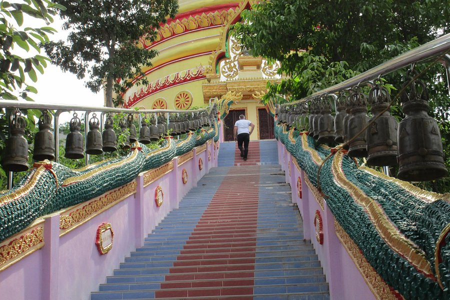 Wat Ban Sap Takhian image