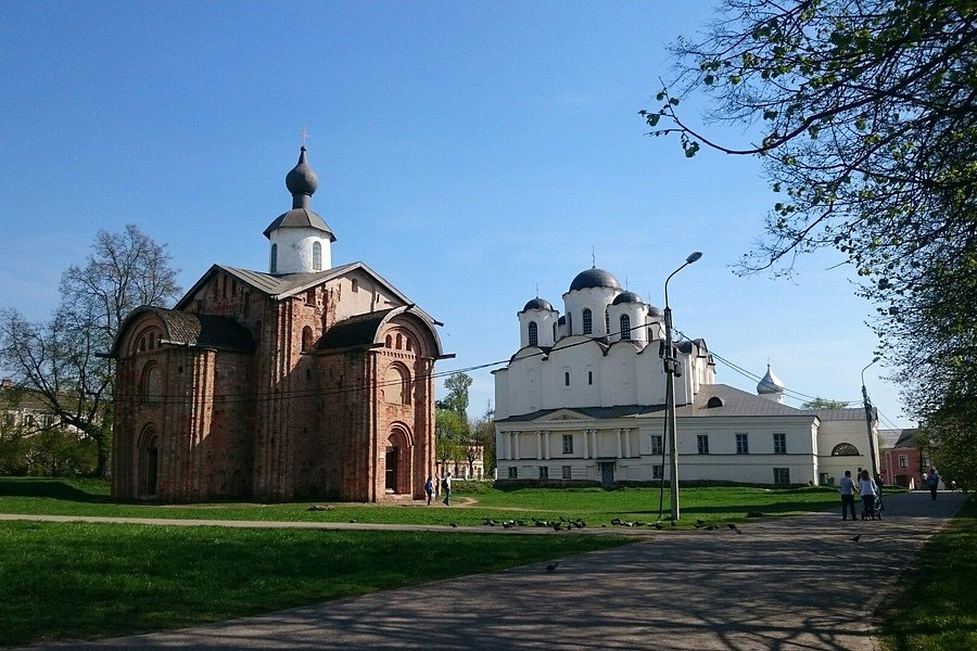 Paraskeva Church at the Marketplace image