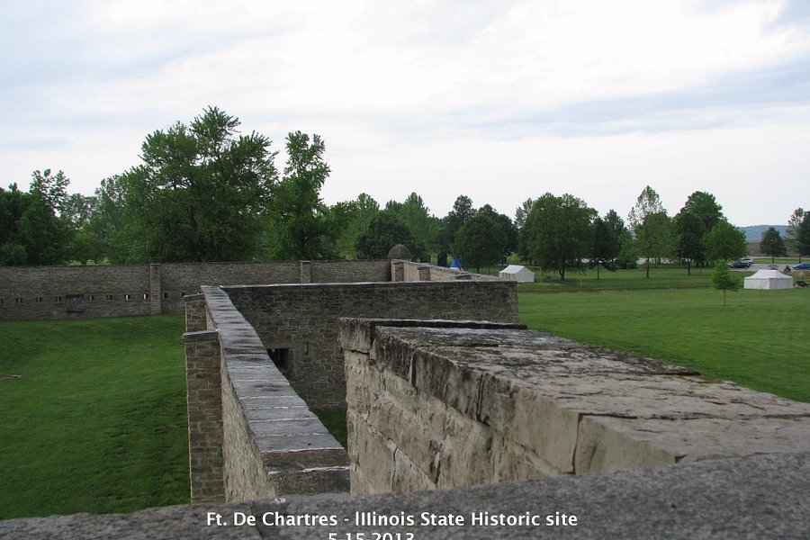 Fort de Chartes image