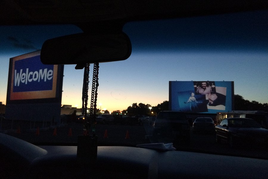 Skyview Drive-In image
