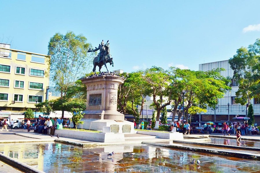 Plaza Barrios image