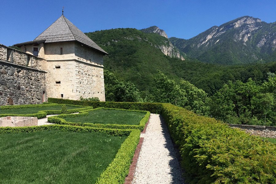 Castel Thun image