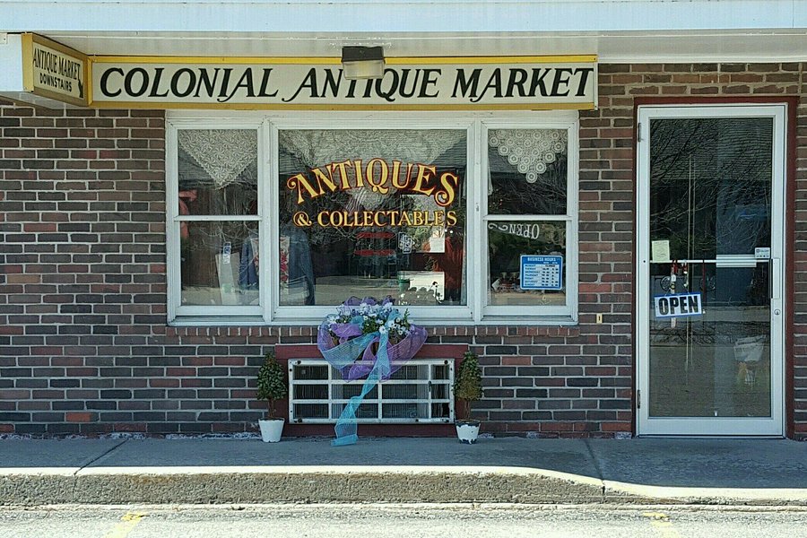 Colonial Antique Market image