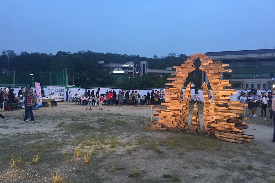 Chuncheon International Mime Festival image