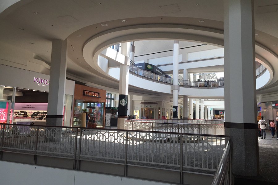 Providence Place Mall image