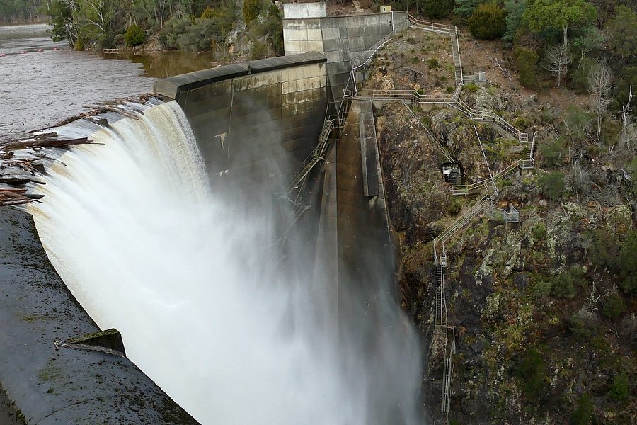Devils Gate Dam image
