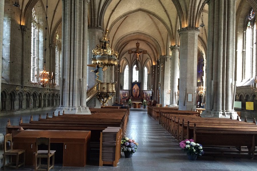 Linkoping Cathedral image
