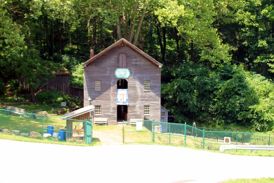 Beck's Mill image