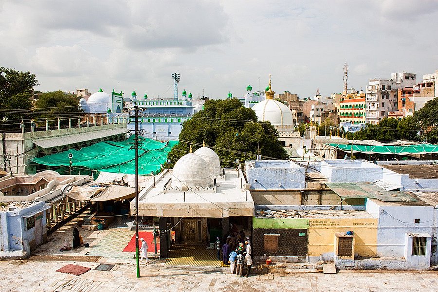 Dargah Shariff image