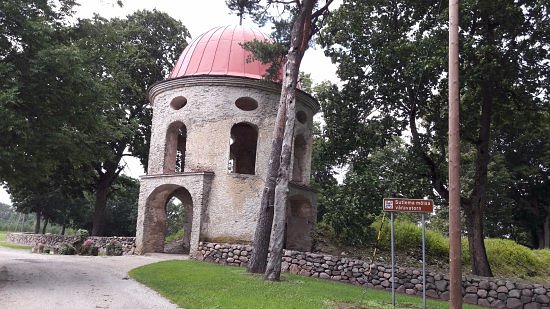 Sutlema Manor Gate Tower image