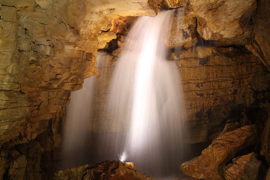 Venado Caves image
