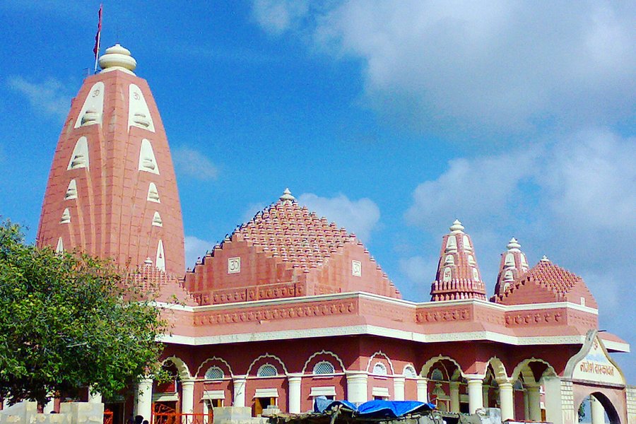 Nageshwar Jyotirlinga Temple image