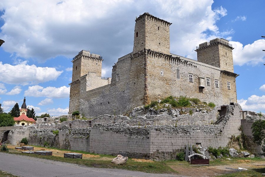 Castle of Diósgyőr image