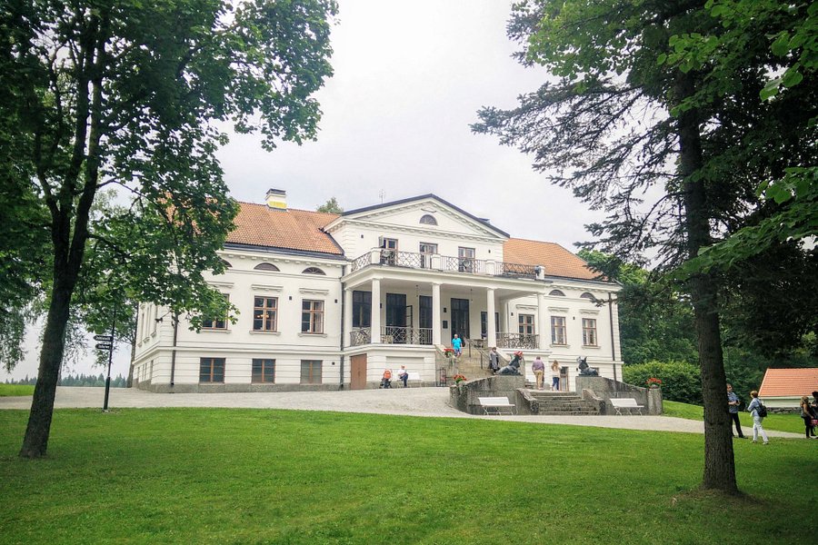 Laukko Manor image