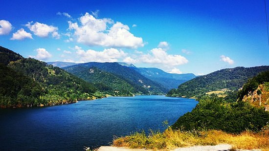 Siriu Lake image