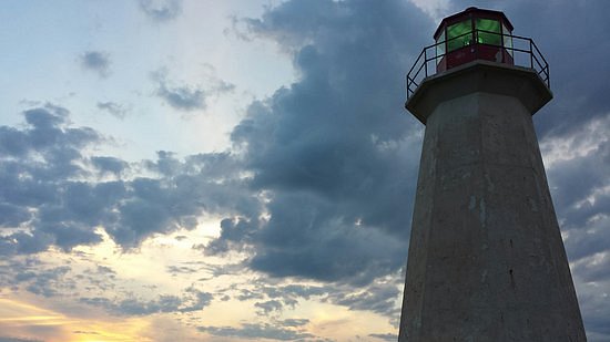 Shipwreck Point Lighthouse image
