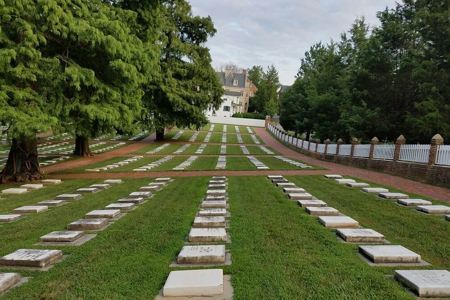 Salem God's Acre Cemetery image