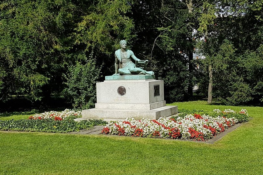 Denkmal fur Heinrich von Kleist image
