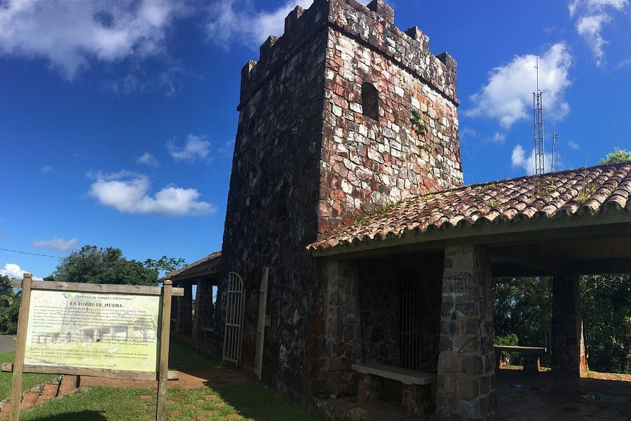 La Torre de Piedra image