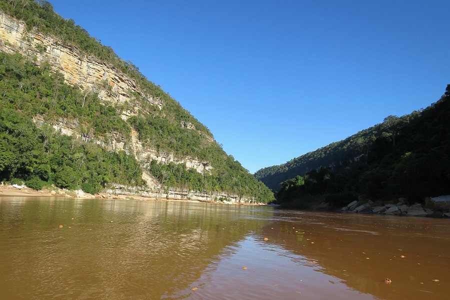 Manambolo River image