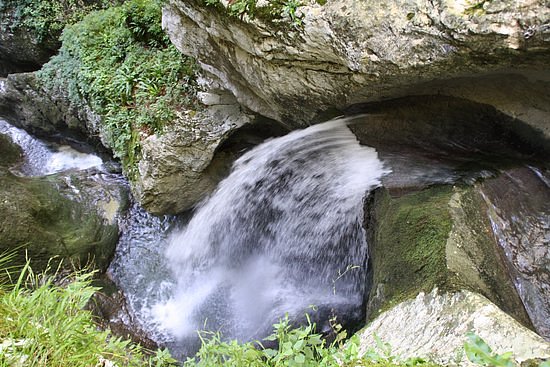 Le Grotte di Pradis image