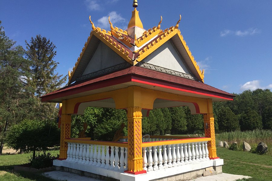 Wat Lao Veluwanaram Temple image