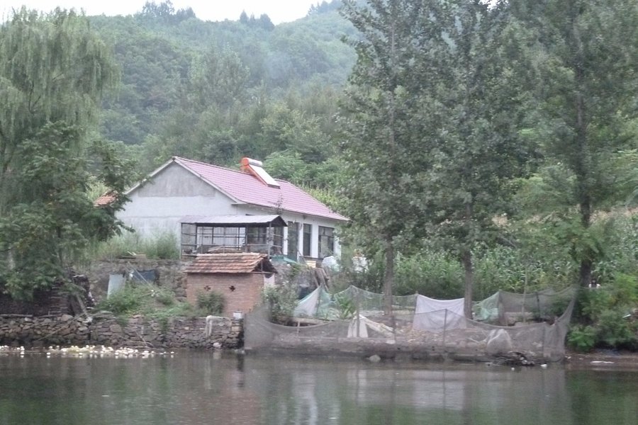 Qingshan Lake of Kuandian image