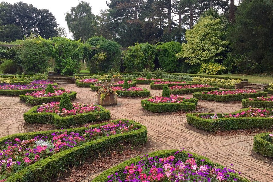 University of Leicester Botanic Garden image