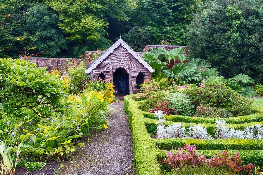 Beaulieu House and Garden image