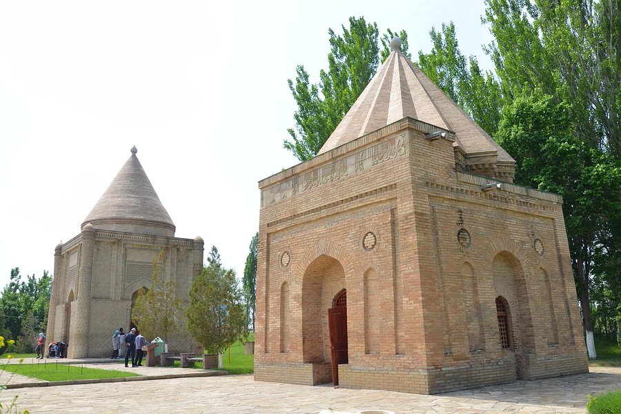 Babaji Khatun Mausoleum image