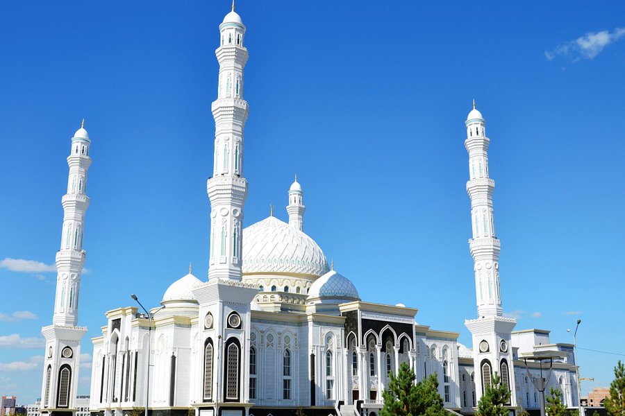 Hazret Sultan Mosque image