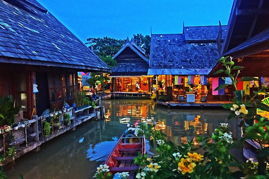 Pattaya Floating Market image