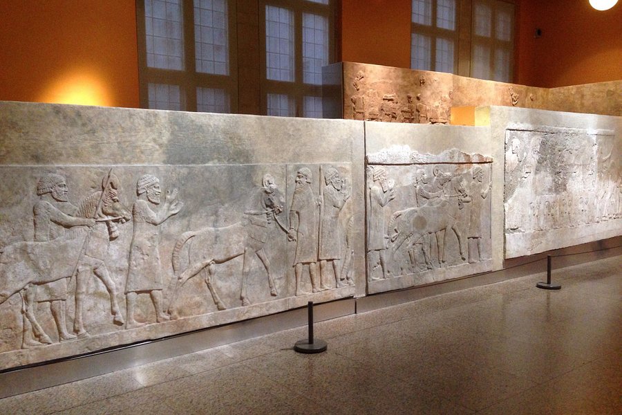 Oriental Institute Museum image