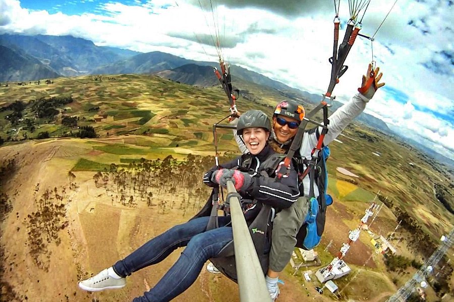 Autana Paragliding Cusco image