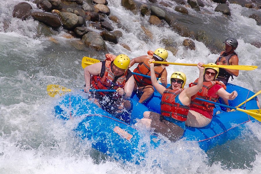 Dominical Rafting image