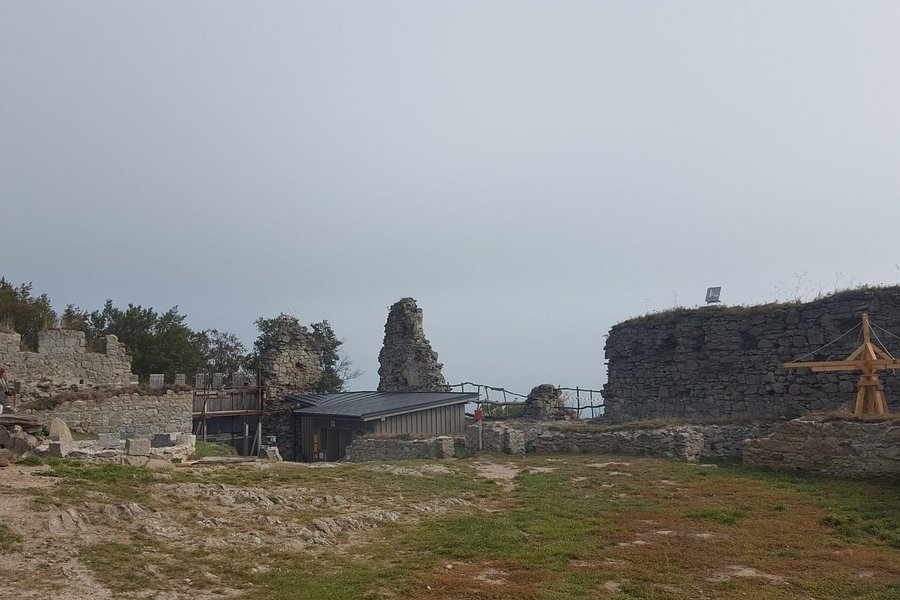 Kapusany Castle image