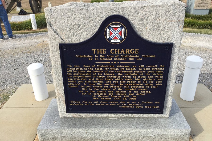 Parks Cemetery Ridge Confederate Memorial Plaza image