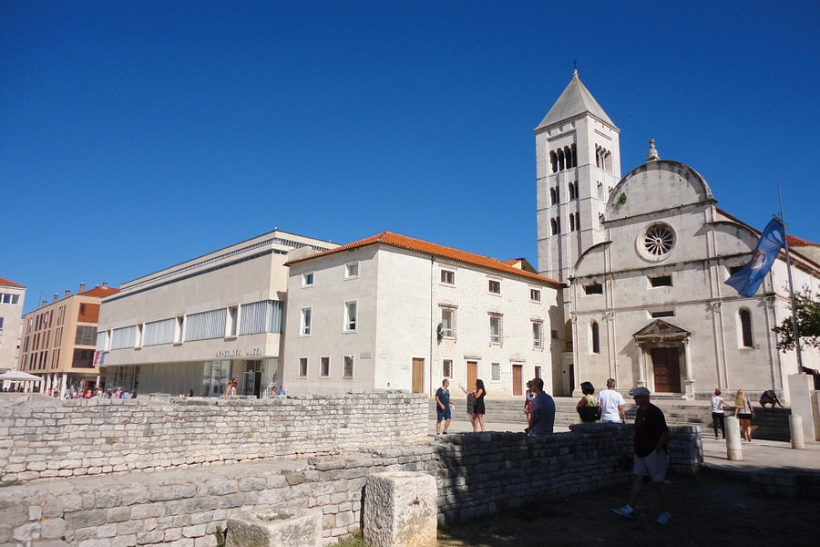 Zadar Land City Gates image